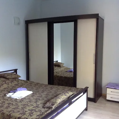 Guest house La Roze Neptun