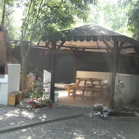Guest house La Roze *